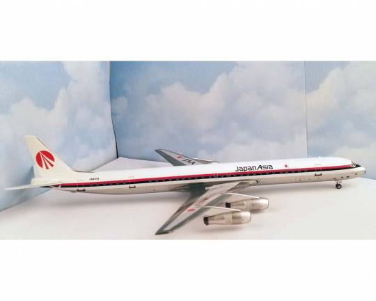 AEROCLASSICS JAA DC-8-61 JA8039 1:200 Scale AC219696B: AeroClassicsDirect