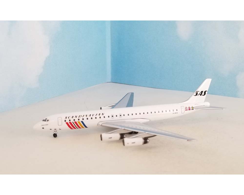 SAS Douglas DC-8 LN-MOW 1:400 Scale (1 per customer) AEROCLASSICS AC419997