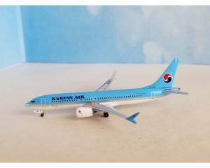 Korean Air B737 MAX8 HL8348 1:400 Scale Aeroclassics AC411084
