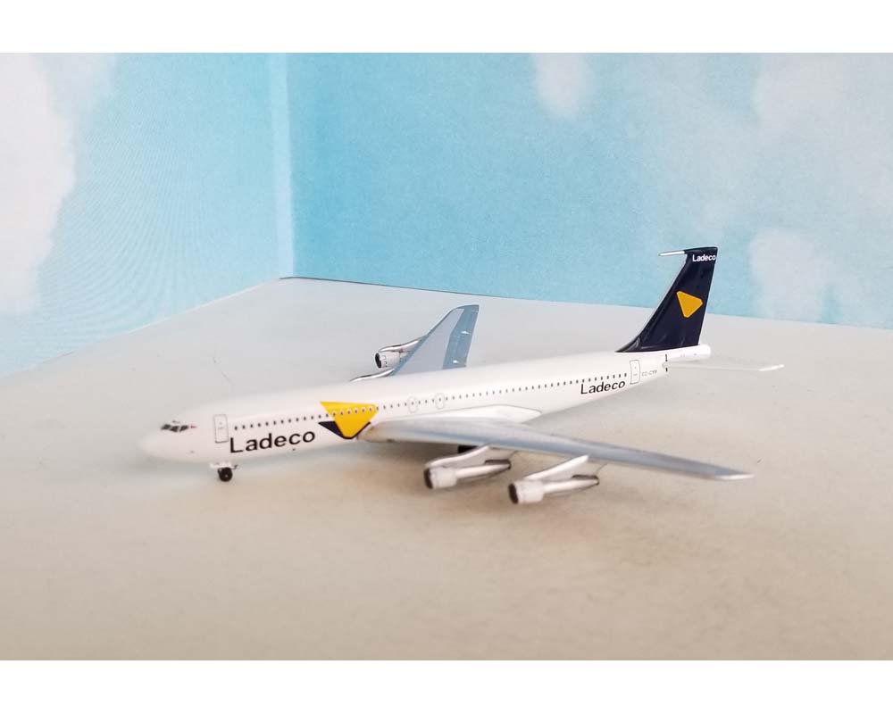 Ladeco B707 CC-CYB 1:400 Scale Aeroclassics AC411085