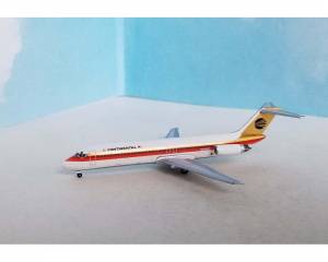 Continental DC-9-32 N3514T 1:400 Scale Aeroclassics AC411141