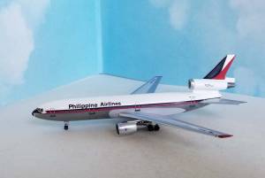Philippine Airlines DC-10-30 RP-C2114 1:400 Scale Aeroclassics AC411217