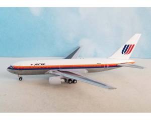 United Airlines B767-200 N601UA 1:400 Scale Aeroclassics AC411377