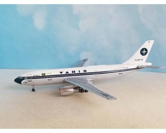 Varig A300B4 PP-VNE 1:400 Scale Aeroclassics AC411391