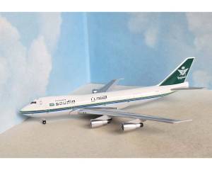 Saudia B747-200F N743TV 1:400 Scale Bluebox BBX41658
