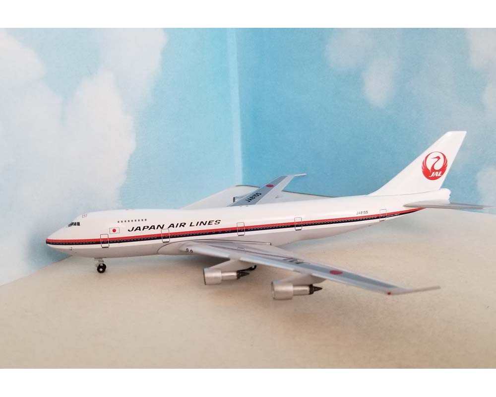 JAL B747-200 JA8155 1:400 Scale Bluebox BBX41660