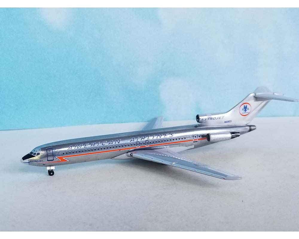 American Airlines B727-200 N6803 1:400 Scale Bluebox