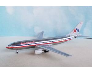 American Airlines A300-600R N7083A 1:400 Scale Bluebox BBX41669