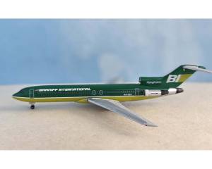 Braniff International B727-200 N415BN 1:400 Scale Bluebox BBX41683