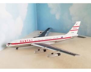 Qantas B720 VH-EBB 1:200 Scale Western WM11241