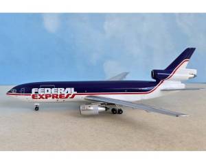 Federal Express DC-10-10F N68056 1:400 Scale Aeroclassics AC411568