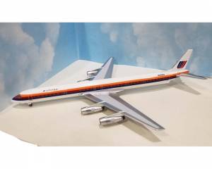 AEROCLASSICS UNITED AIRLINES DC-8-61 Saul Bass N8088U 1:200 Scale AC219551